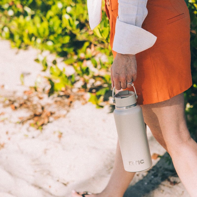 RTIC 32oz Outback Water Bottle, Ceramic Lined, Insulated, Stainless Steel, Double Wall Vacuum-Insulation, Leak-Proof Lid, BPA-Free Water Flask Hiking, Running, Sports, Outdoor, Beach - Image 4